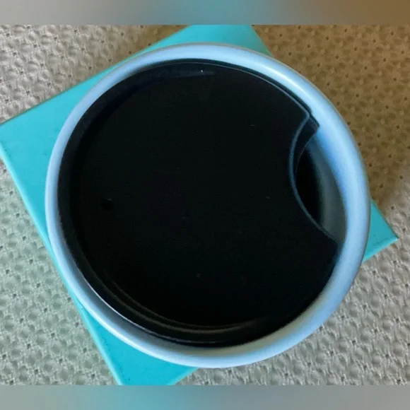 Starbucks Love & Hearts 2019 Valentines Ceramic Tumbler with lid - Picture 5 of 10